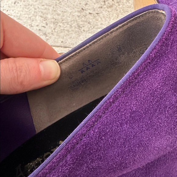 Vintage 60s Purple Suede Mod 8 Narrow Block Heel Shoes - Picture 4 of 6